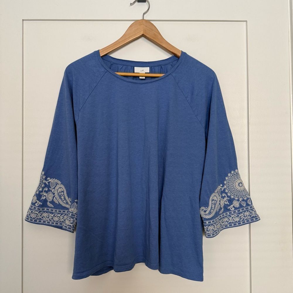 J Jill Top Womens Sz M Blue Embroidered Relaxed Fit Long Sleeve Vacation Boho